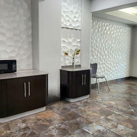 Baymont By Wyndham San Antonio Airport Hotel Exterior foto