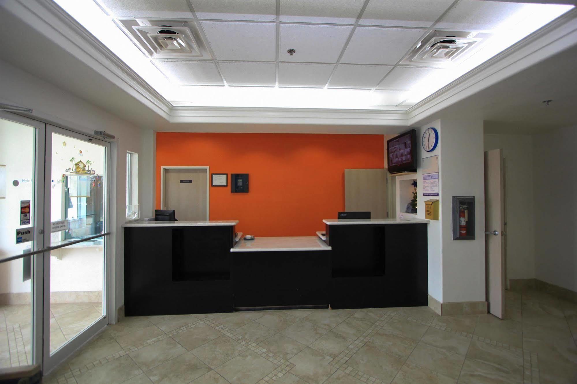 Baymont By Wyndham San Antonio Airport Hotel Exterior foto
